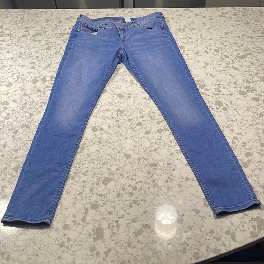 Size 31/32 jeggings low waist denim